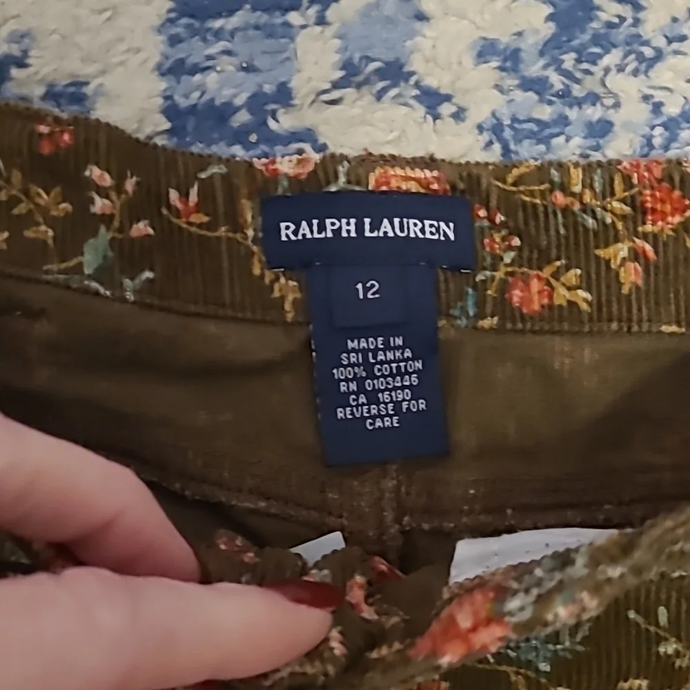Ralph Lauren corduroy skirt sz 12 K101